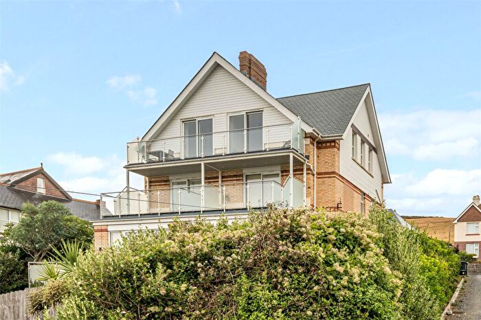 2 Bedroom Apartment For Sale In Sunnyside Road, Woolacombe, Devon, EX34