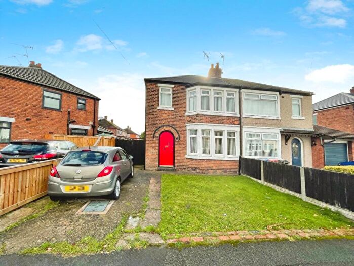 3 Bedroom Semi Detached House For Sale In Luton Road, Ellesmere Port, CH65