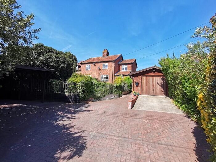 2 Bedroom Semi-Detached House For Sale In High Road, Wortwell, IP20