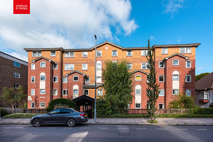 1 Bedroom Apartment For Sale In Holland Road, Hove, BN3