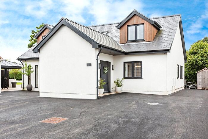 4 Bedroom Bungalow For Sale In Gower Road, Upper Killay, Swansea, SA2