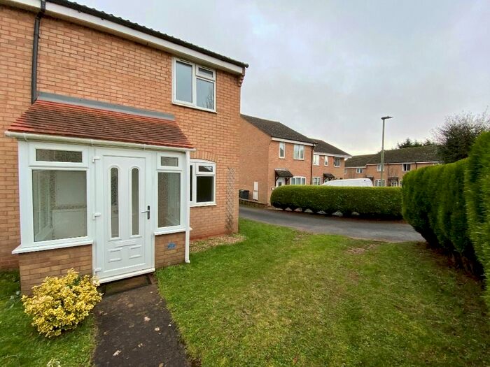 2 Bedroom End Of Terrace House To Rent In Sargent Close, Exeter EX1