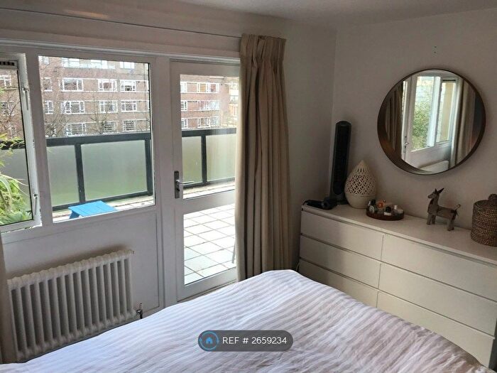 2 Bedroom Flat To Rent In Whitechapel, London, E1