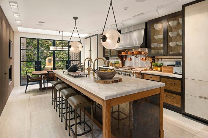 5 Bedroom Terraced House For Sale In Wilton Place, London, SW1X