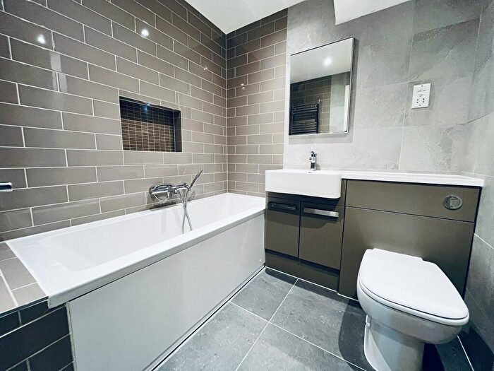 2 Bedroom Apartment To Rent In Butts Lane, Danbury, CM3