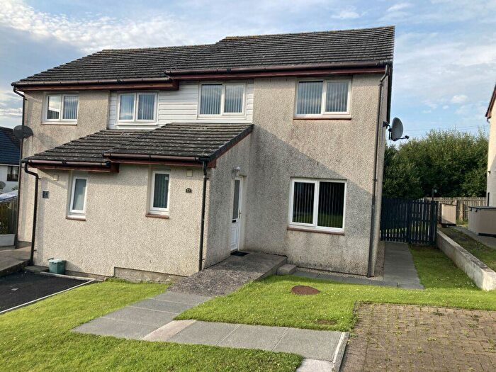 3 Bedroom Semi-Detached House To Rent In Hillside Catrine East Ayrshire, KA5