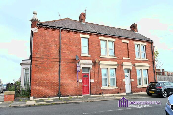 5 Bedroom End Of Terrace House To Rent In Agricola Road, Newcastle Upon Tyne, NE4