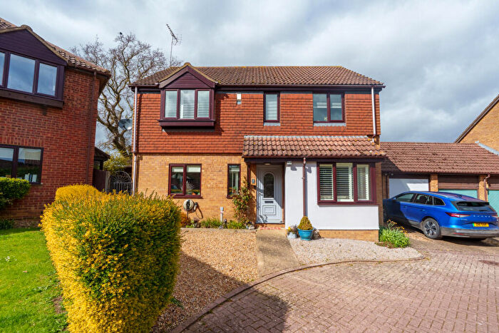 4 Bedroom Detached House For Sale In Culme Close, Oundle, PE8
