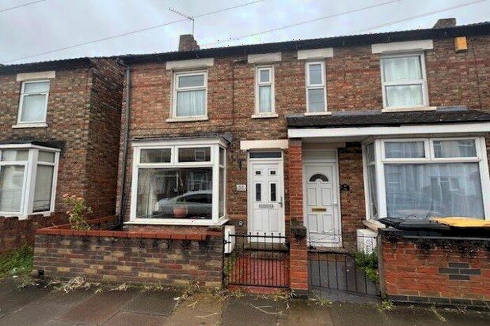 3 Bedroom Property To Rent In Edward Road, Bedford, MK42