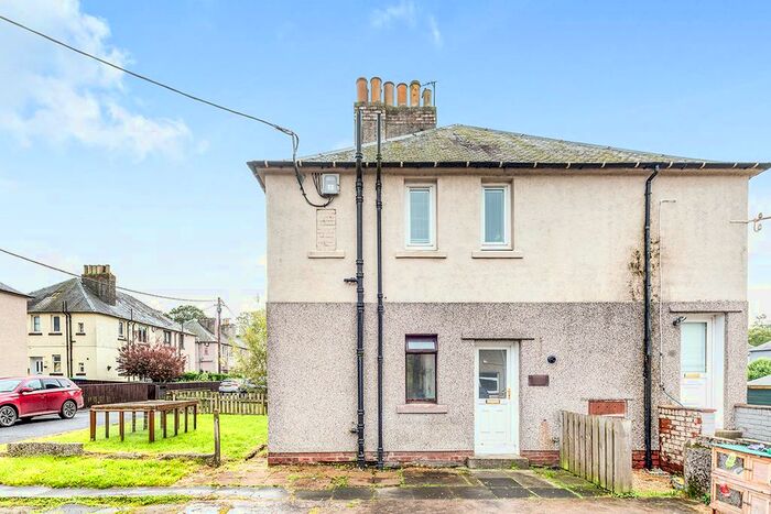 2 Bedroom Flat For Sale In Sunnybraes Terrace, Steelend, Dunfermline, KY12