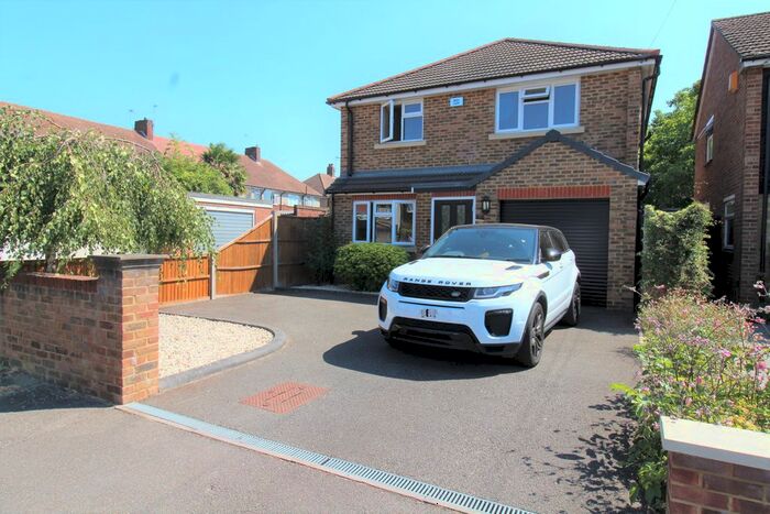 3 Bedroom Detached House To Rent In Norman Road, Ashford, TW15