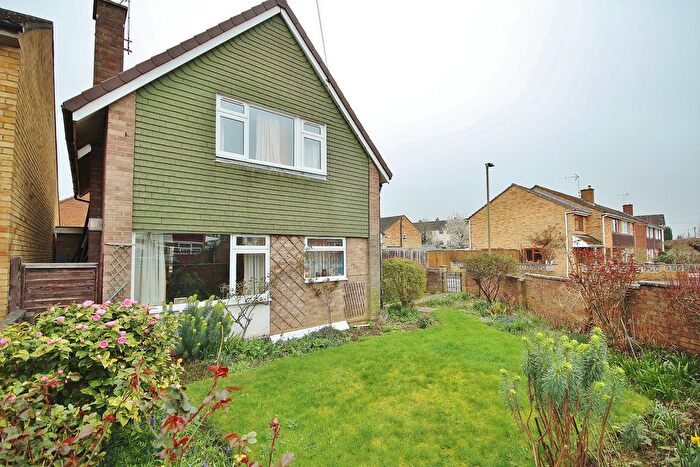 3 Bedroom Detached House For Sale In Evans Road, Eynsham, OX29