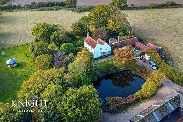 5 Bedroom Barn Conversion For Sale In Oakley Road, Wix, Manningtree, CO11