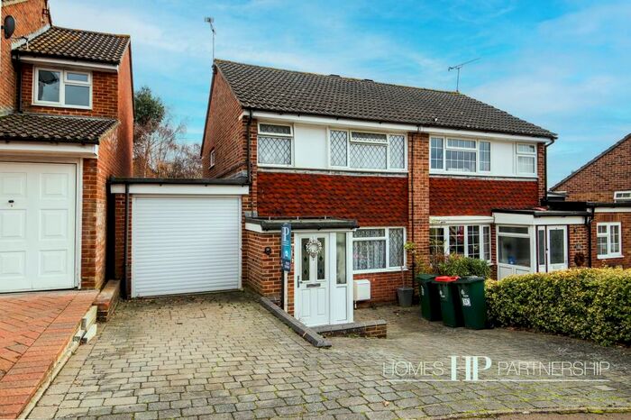 3 Bedroom Semi-Detached House To Rent In Tintern Road, Crawley, RH11