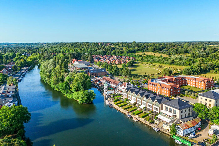 2 Bedroom Flat For Sale In Mill Lane, Maidenhead, SL6