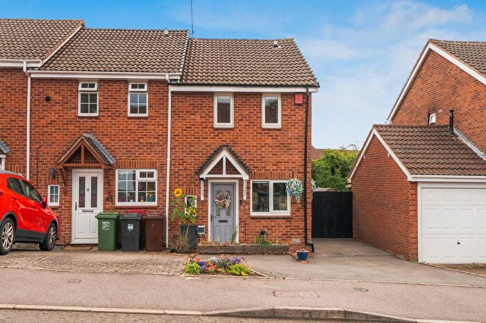 2 Bedroom End Terrace House For Sale In Tidbury Close, Redditch, Worcestershire, B97