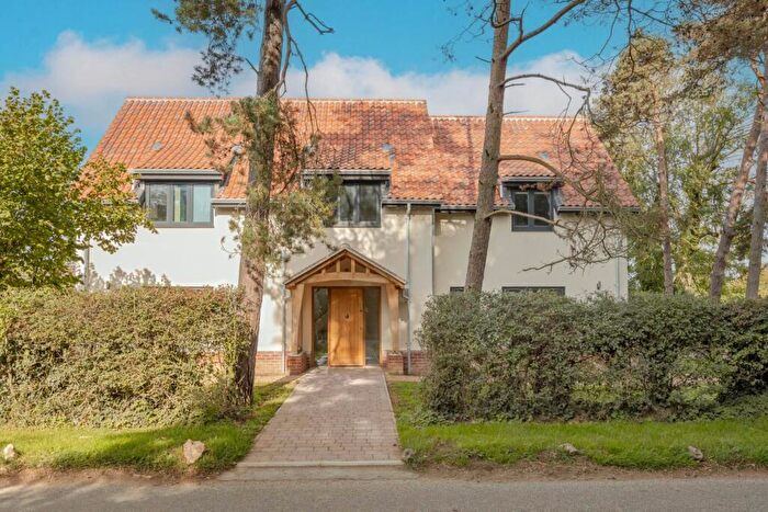 4 Bedroom Detached House To Rent In Deopham Road, Wymondham, NR18