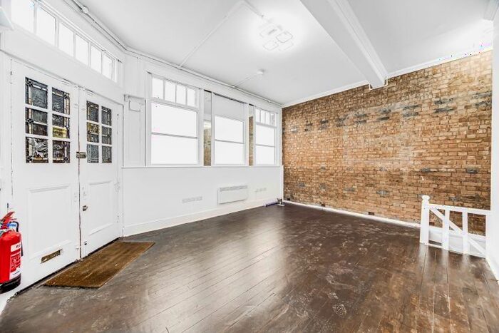 1 Bedroom Flat To Rent In Hackney Road, London, E2