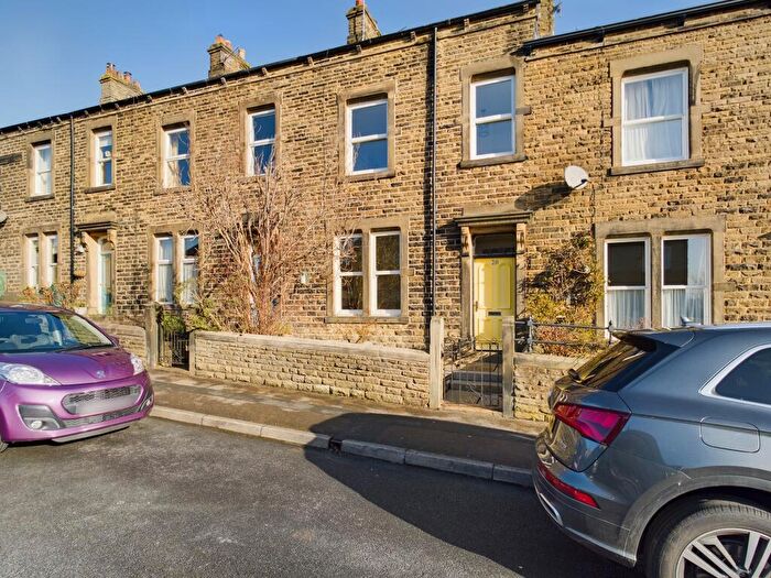 4 Bedroom Terraced House To Rent In Granville Street, Skipton, BD23