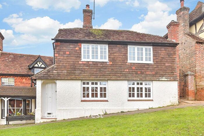 3 Bedroom Cottage For Sale In High Street, Billingshurst, West Sussex, RH14