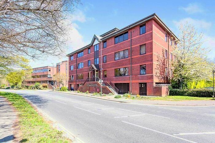 1 Bedroom Apartment To Rent In Bedroom Purpose Built Apartment In Three Bridges, RH10