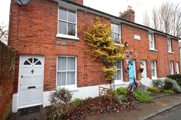 2 Bedroom Terraced House To Rent In Flood Lane, Faversham, ME13