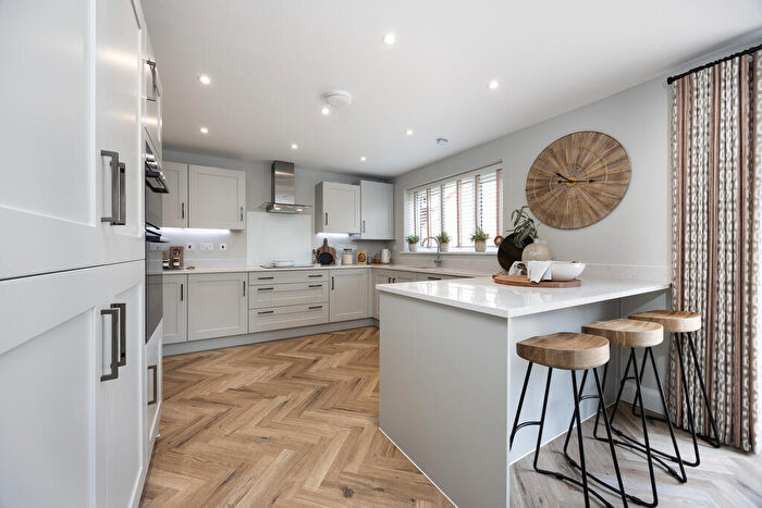 4 Bedroom Detached House For Sale In Tewkesbury Road, Twigworth, GL2