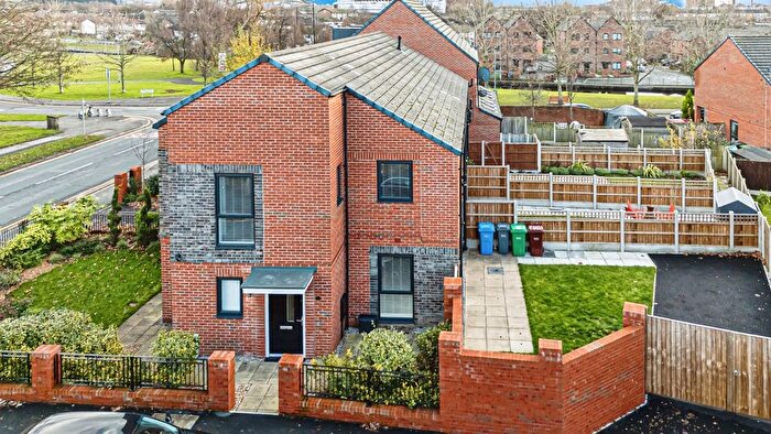 3 Bedroom Detached House To Rent In Garforth Avenue, Manchester, Greater Manchester, M4