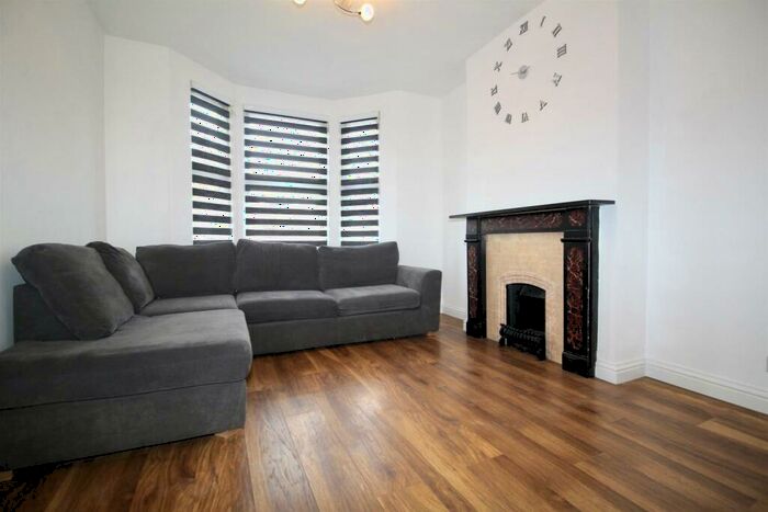 3 Bedroom Terraced House To Rent In Uckfield Road, Enfield, Middlesex, EN3