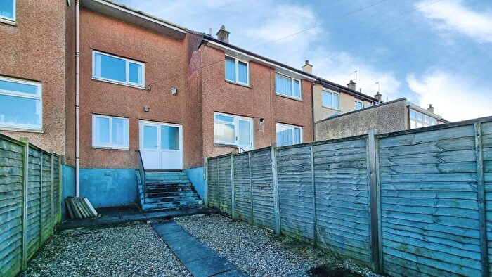 3 Bedroom Terraced House To Rent In Cromarty Court, Glenrothes, Fife, KY6