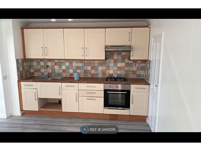 3 Bedroom Semi-Detached House To Rent In Belsay, Toothill, Swindon, SN5