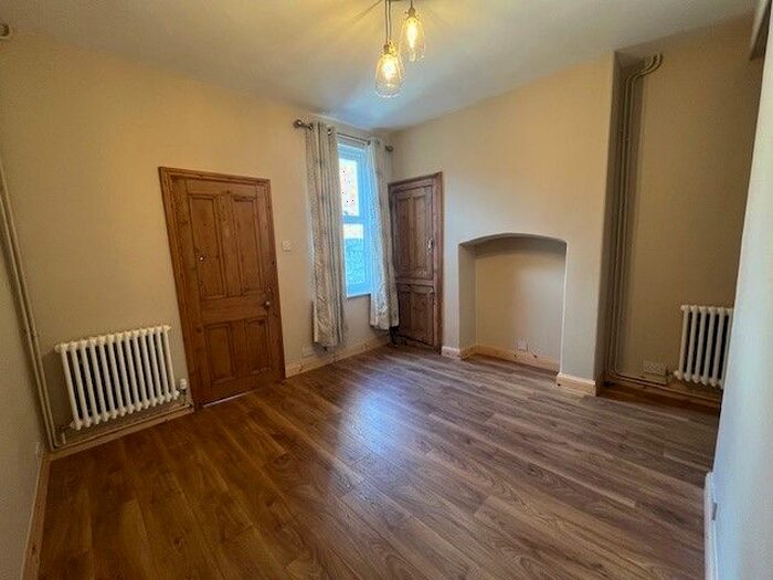 2 Bedroom Terraced House To Rent In Upper Newborough Street, Clifton, York, YO30