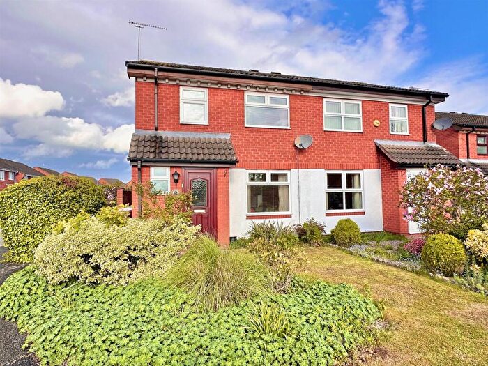 3 Bedroom House For Sale In The Beeches, Nantwich, Cheshire, CW5