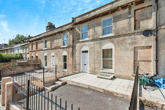 3 Bedroom Property To Rent In Hampton Row, Bath, BA2