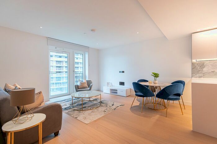2 Bedroom Flat To Rent In White City Living, Belvedere Row Apartments, Fountain Park Way, White City, W12