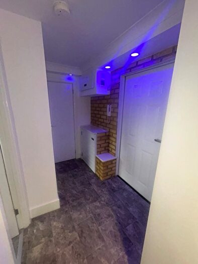 1 Bedroom Flat For Sale In Brodlove Lane, London, E1W