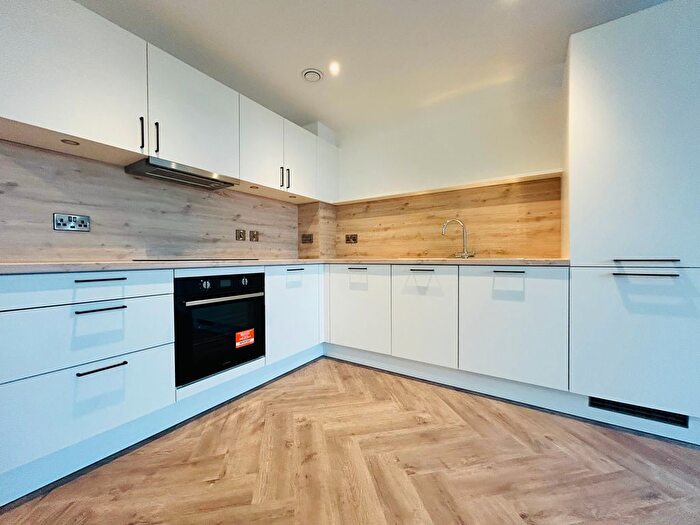 1 Bedroom Flat To Rent In Castleward Boulevard, Derby, DE1