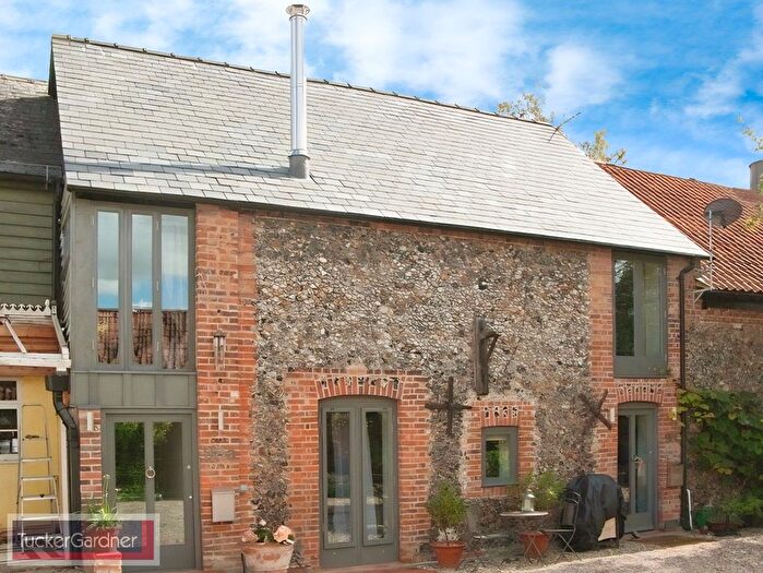 2 Bedroom Barn Conversion To Rent In High Street, Cambridge, CB21