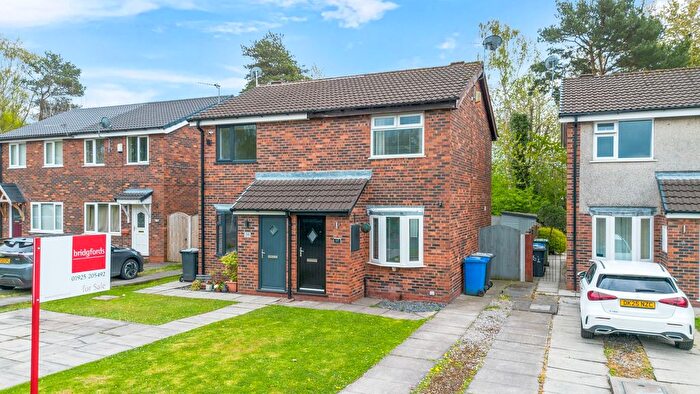 2 Bedroom Semi-Detached House For Sale In Chepstow Close, Callands, WA5