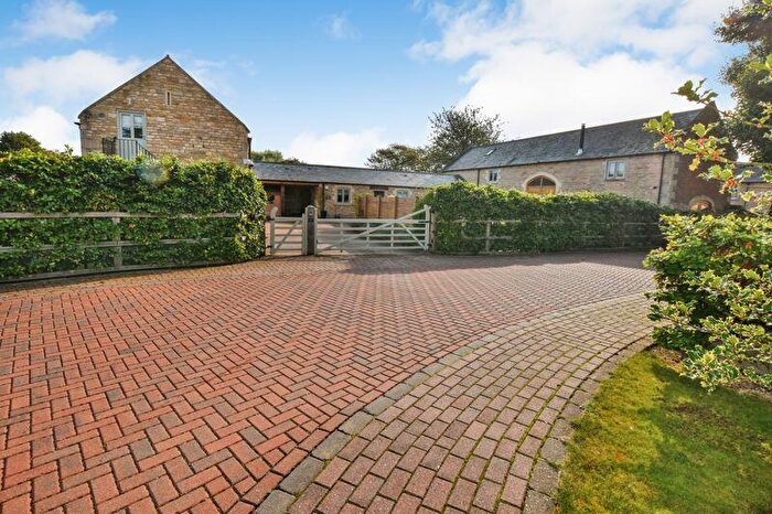 5 Bedroom Barn Conversion For Sale In Bramblewood Court, Langtoft, PE6