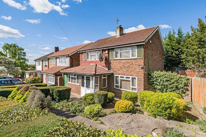 4 Bedroom Property To Rent In Mansfield Avenue, Barnet, EN4