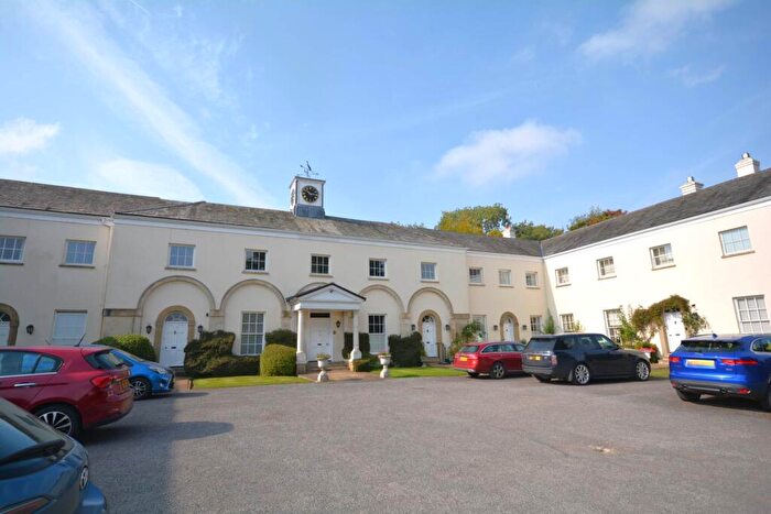 2 Bedroom Apartment For Sale In Missenden Road, Amersham, HP7
