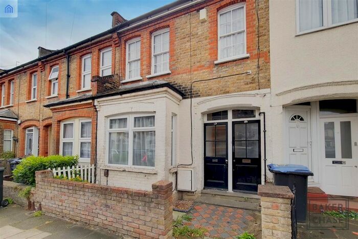 1 Bedroom Maisonette To Rent In Lea Road, Enfield, EN2