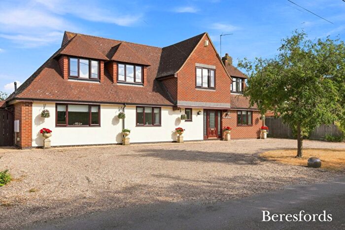 5 Bedroom Detached House For Sale In Clapton Hall Lane, Dunmow, CM6