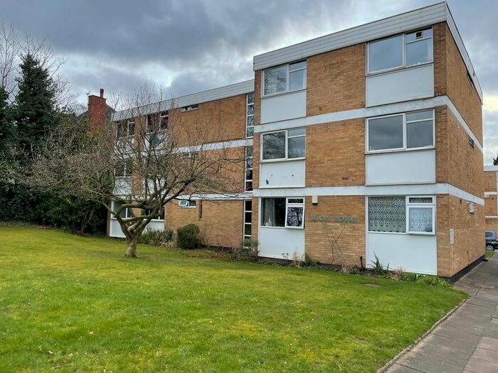 2 Bedroom Terraced House To Rent In Wake Green Road, Birmingham, B13