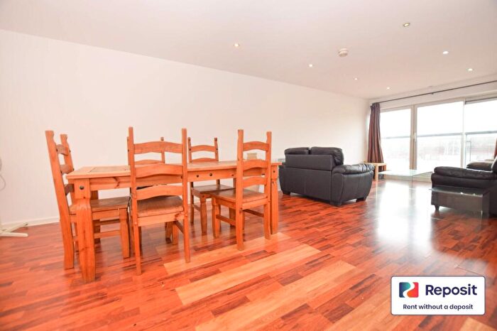 2 Bedroom Flat To Rent In The Citadel, Ludgate Hill, Noma, Manchester, M4