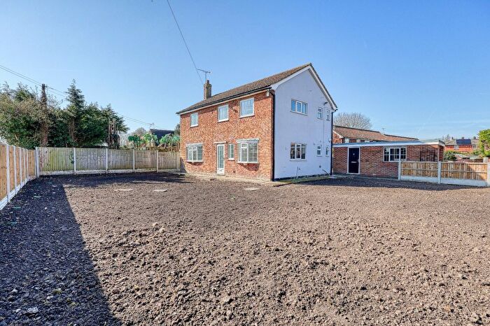3 Bedroom Detached House For Sale In Tempertons Lane, Owston Ferry, DN9