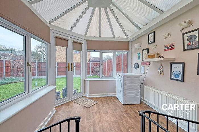 3 Bedroom Semi-Detached House For Sale In Wood Green, Basildon, SS13