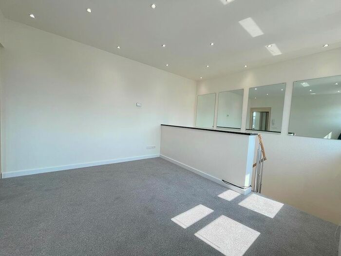 1 Bedroom Flat To Rent In The Coach House, Robert Street, Harrogate, HG1