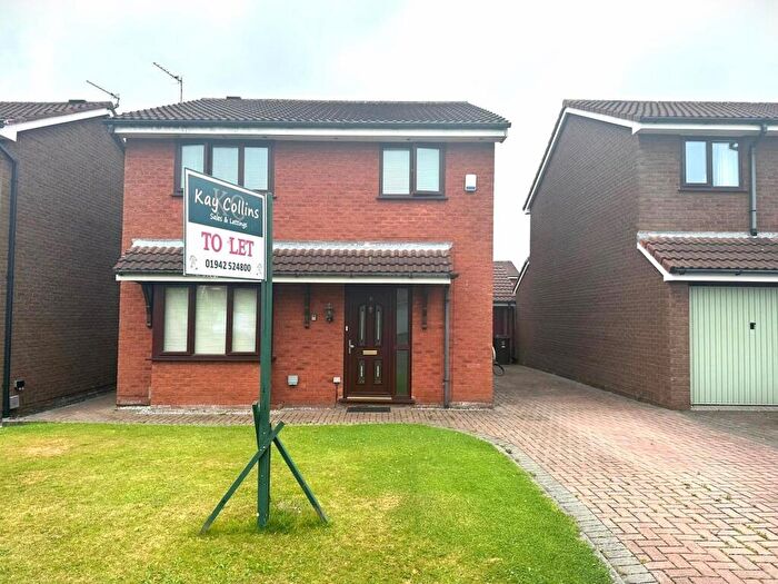 4 Bedroom Detached House To Rent In Pine Grove, Ormskirk, L39